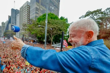 Pres lula caminhada em sao paulo ricardostuckert
